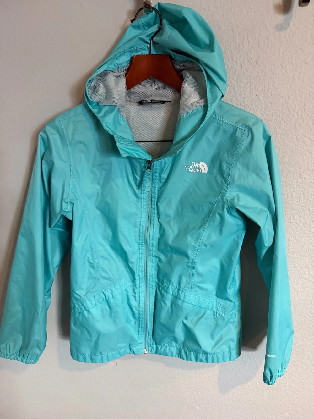 The North Face DryVent Lightweight Turquoise Hooded Windbreaker Girls Large